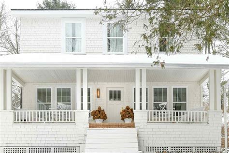 60 Warm And Welcoming Front Porch Ideas