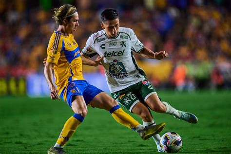 cronología de club león contra club tigres 9