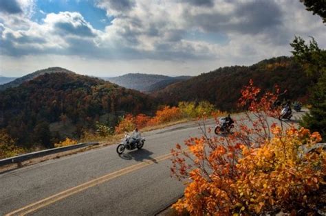 The Best Fall Foliage Drives In The Ozarks