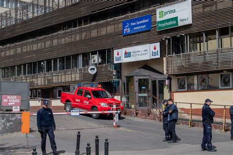 Akcja służb w siedzibie PiS na Nowogrodzkiej przez tajemniczą przesyłkę