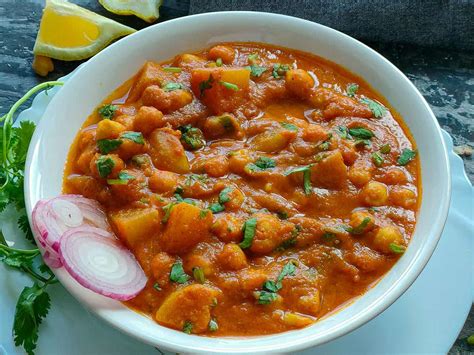 Chana Aloo Masala Indian Chickpea And Potato Curry Go Healthy Ever