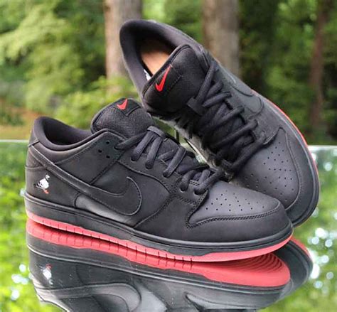 Nike Sb Dunk Low Trd Qs Black Pigeon Men S Size Black J Flickr