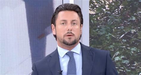 Andrea Giambruno In Bilico Il Futuro Professionale A Rischio Dopo L