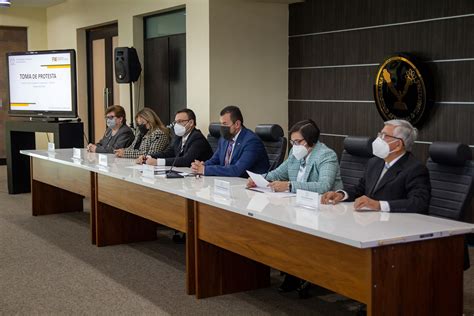 Rector De La UAT Toma Protesta Al Nuevo Director De La Facultad De