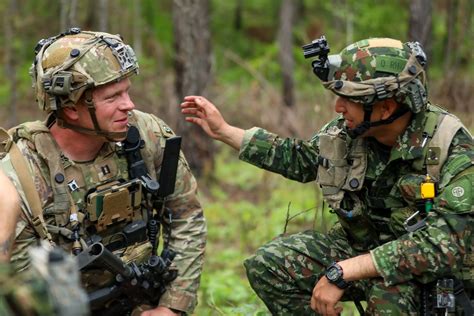 Us Colombian Armies Strengthen Partnership During Training Rotation