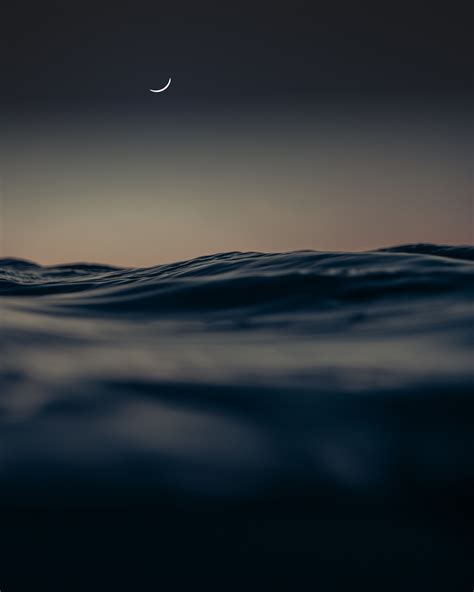 Night Waves Photos, Download The BEST Free Night Waves Stock Photos ...