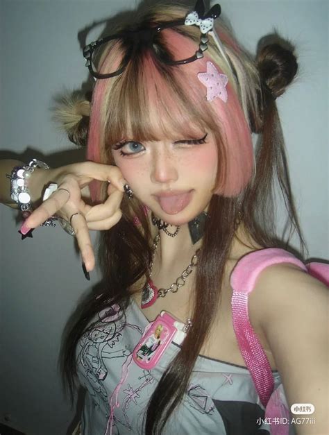 Eyeellike Buyers Show Via Ag77 Id Ag77iii On Xiaohongshu In 2022 Gyaru Fashion Hair Styles