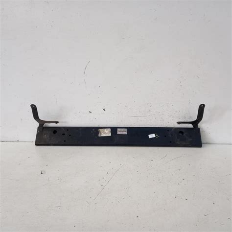 Used Bar Reinforcement Bracket Front For Hilux Main