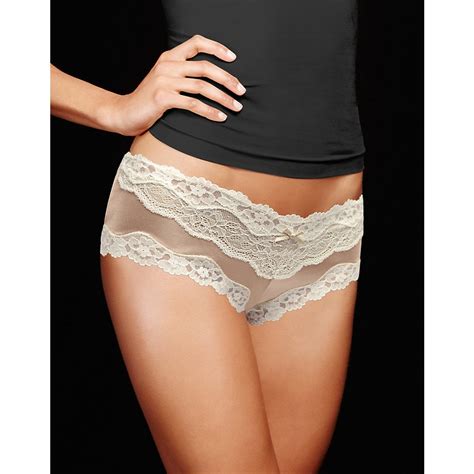 Maidenform Women S Scallop Lace Trim Hipster Cheeky Panty Style