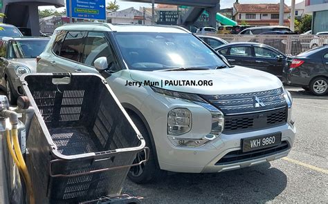 2023-Mitsu-Outlander-Spyshots-1 - Paul Tan's Automotive News