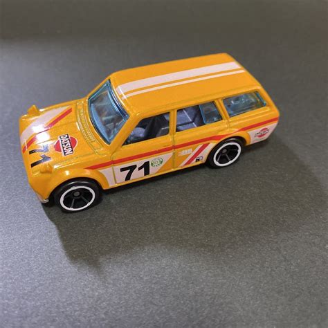 Yahoo オークション HOT WHEELS DATSUN BLUEBIRD WAGON ホットウ