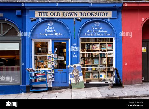 The Old Town Bookshop On Victoria Street In Edinburghs Old Town Stock