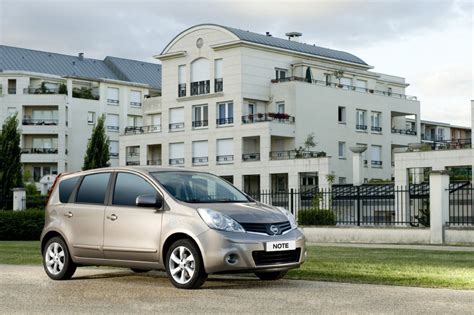 Какие стеклоочистители установить на Nissan Note - рейтинг ...