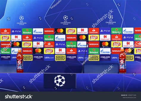 Banner sponsor football 173 รายการ ภาพ ภาพสตอกและเวกเตอร Shutterstock