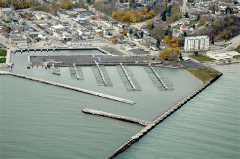 Port Washington Municipal Marina in Port Washington, WI, United States ...