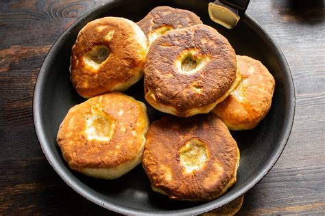 Сочные беляши с мясом на сковороде. Пошаговый рецепт с фото — Ботаничка