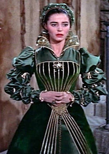 Pin By Leslie Dye On Marvelous Movie Costumes Diane Elizabethan Gown