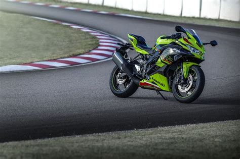 Moto News Kawasaki Ninja Zx Rr Qual La Velocit Massima Ecco