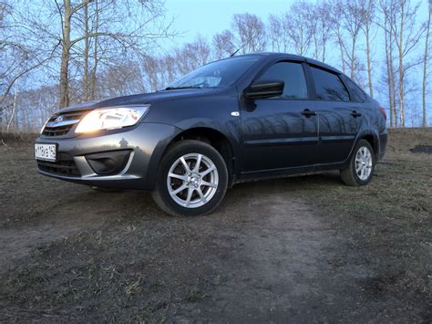 Заменил колесики x-trike x114 — Lada Гранта Лифтбек (1G), 1,6 л, 2018 ...