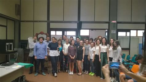 Istituto D Istruzione Superiore A Volta Sez Liceo Artistico Pavia