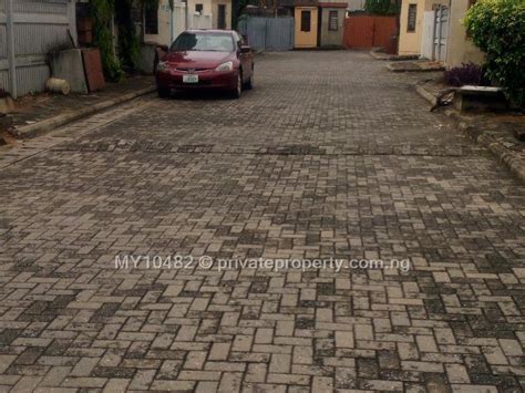 For Rent Bedroom Duplex Danny Estate Off Adekunle Yaba Lagos Pid