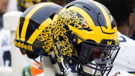 Shemy Schembechler, son of legendary Michigan coach Bo Schembechler, joins Wolverines recruiting ...