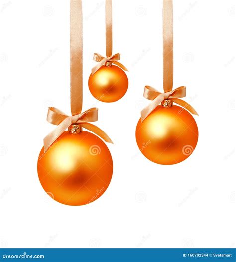 Bolas De Natal Amarelo Ouro Perfeitas Isoladas Foto De Stock Imagem