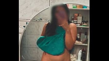 E Calienta Ver Mi Cuerpo En El Espejo Xvideos