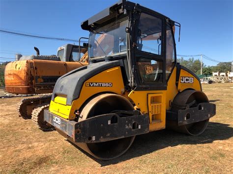 Compactador Jcb Modelo Vmt West Engenharia