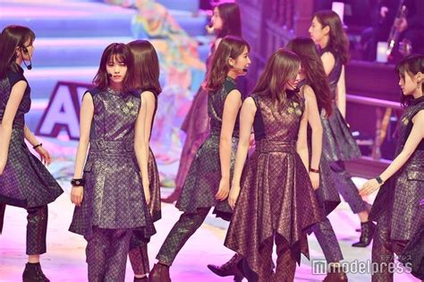 画像232 乃木坂46、生バンドで「インフルエンサー」披露 昨年不在の北野日奈子も参加＜レコ大＞ モデルプレス フラッパードレス