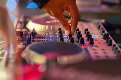 Merlin and Dubset strike a deal to help indie artists monetize DJ mixes