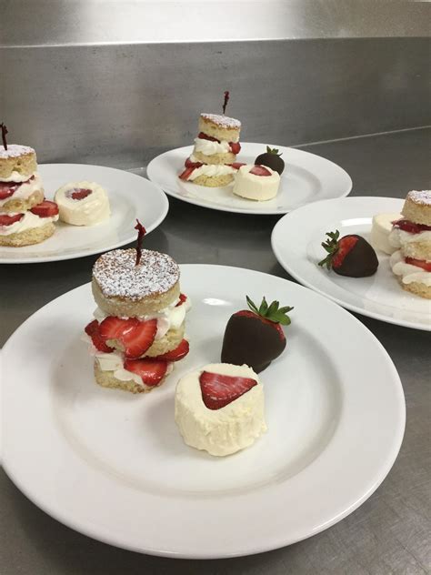 Best Strawberry Shortcake Images On Pholder Food Baking And Food Porn