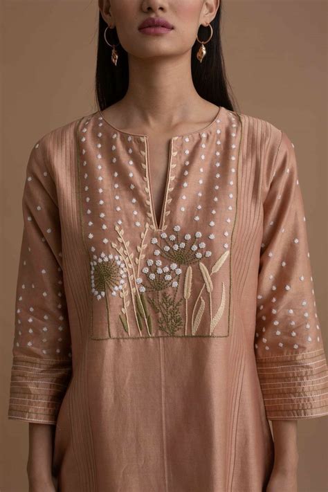 Pin By SajdaAroj On Emblishment Embroidery Paint Cotton Kurti