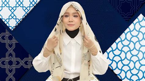 9 MODEL HIJAB LEBARAN TUTORIAL CARA MEMAKAI JILBAB SEGI EMPAT