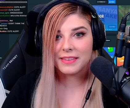 Alluux Alluux Official Amouranth Nude OnlyFans The Fappening Plus