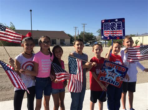 Lyon County School District Students Honor First Responders in Honor of ...