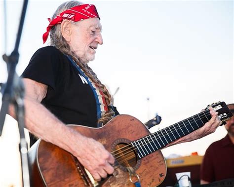 Willie Nelson Biggest Thing To Hit Montauk Since Hurricane Sandy