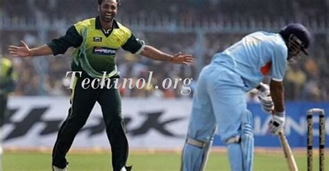 Essay On History Of Pakistan Cricket S RawalPindi Express Shoaib Akhtar