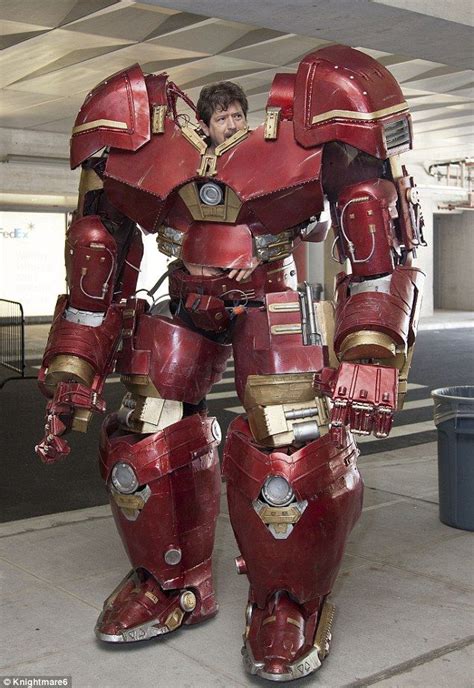 Inside The Amazing 95ft Hulkbuster Suit Seen At New York Comic Con