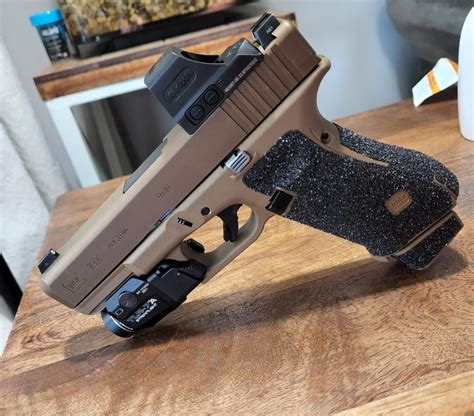 G19 Gen 5 Mos My Edc Holosun Scs Is Pretty Neat And Thats Coming