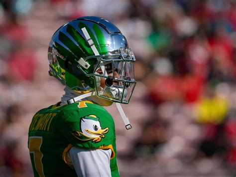 Oregon Ducks and Dan Lanning land most important recruit in their 2026