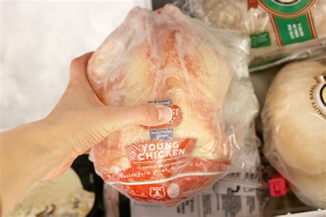 How to Quickly Thaw a Whole Frozen Chicken (with Pictures) | eHow