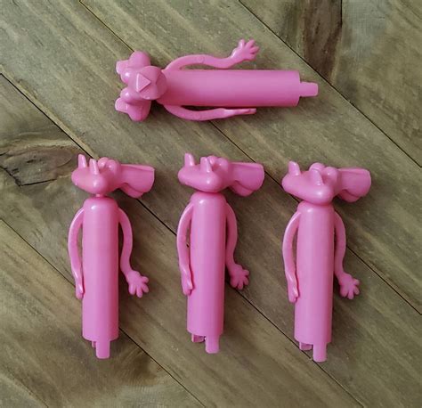 Lot Of 4 Vintage 1970s Pink Panther Flakes Magnifying Glass Etsy Uk