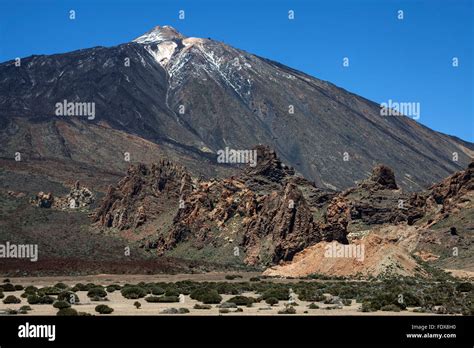 Roques De Garcia And The Snow Capped Pico Del Teide Las Canadas Teide