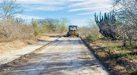 Limpieza Desazolve Y Rehabilitan Caminos Rurales De Miraflores