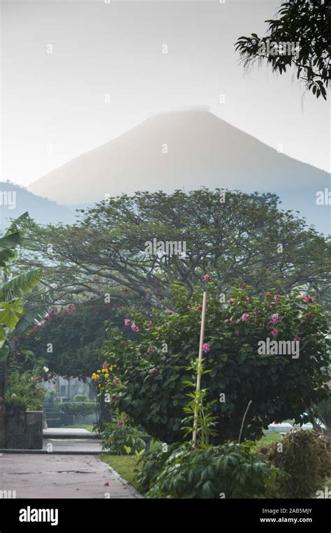 Guatemala Lake Atitlan Santiago Atitlan Hotel Bambu Grounds With