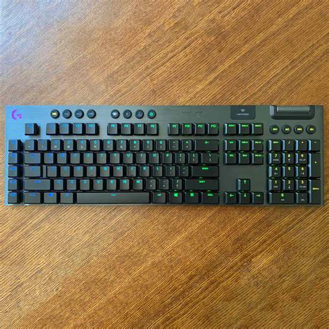 Logitech G915 LIGHTSPEED Wireless RGB Mechanical Gaming Keyboard ...