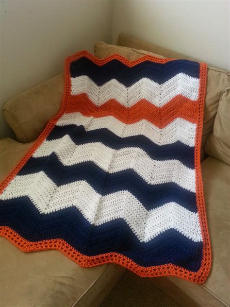 Creative Highs: Crochet Chevron Blanket Free Pattern