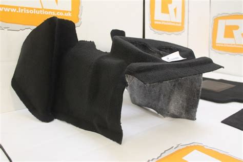 LHD TDCI PUMA Full Black Front Rear Carpet Mat Set Fits Land Rover