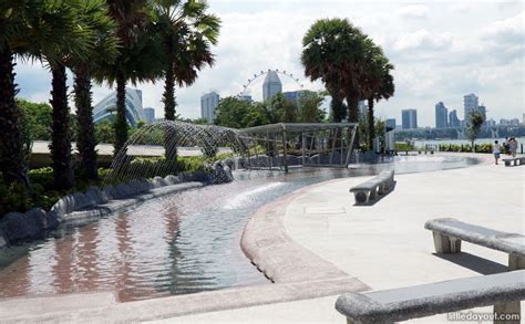 Marina Barrage Water Playground: Reservoir of Splashing Fun - Little ...